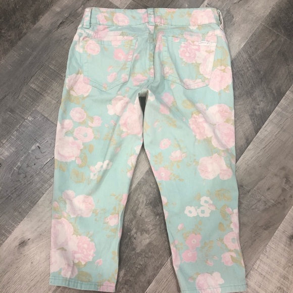 Short Capri - Picture 4 of 5